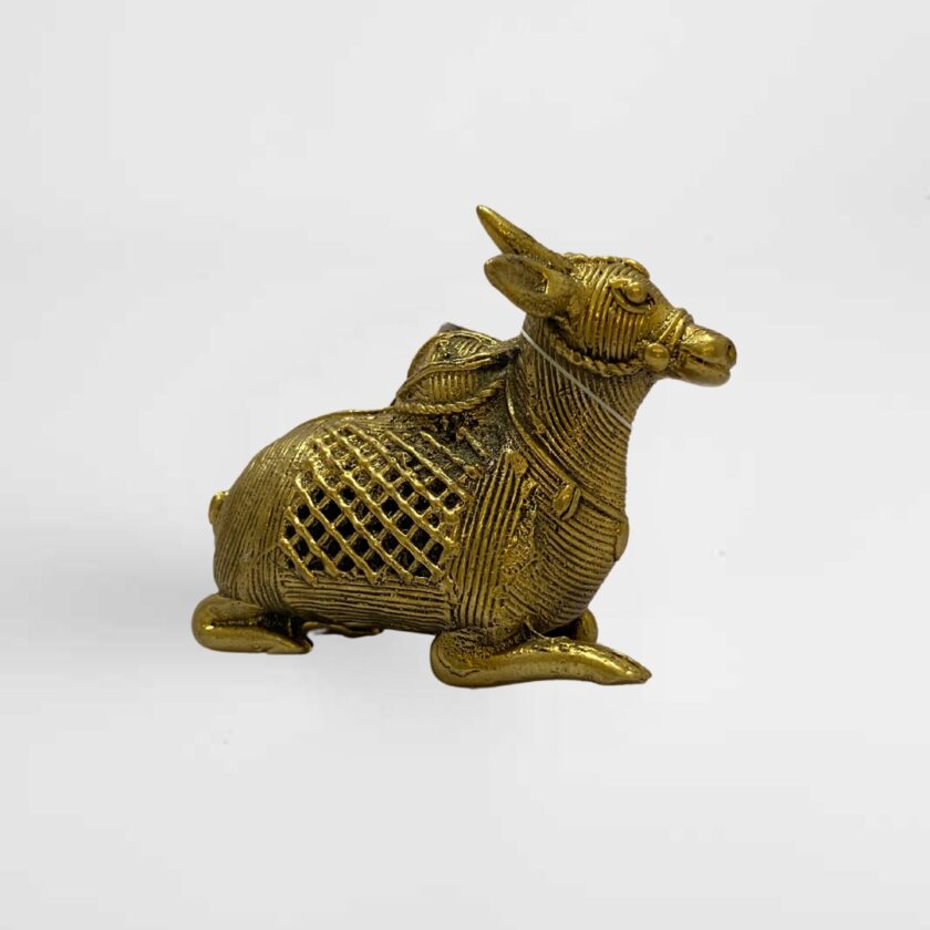 Small Sitting Nandi - 画像 (2)